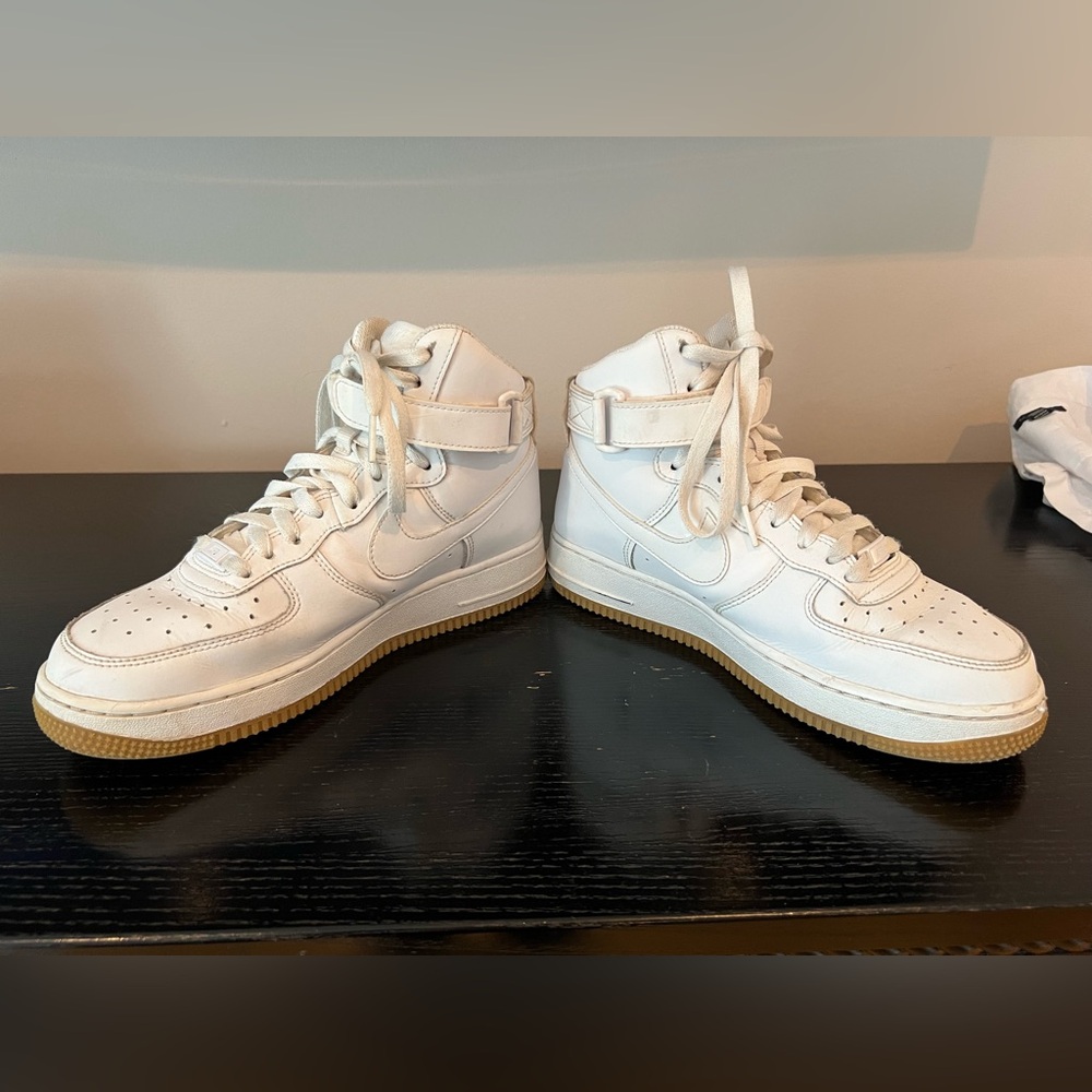 Barely worn Air Force high tops